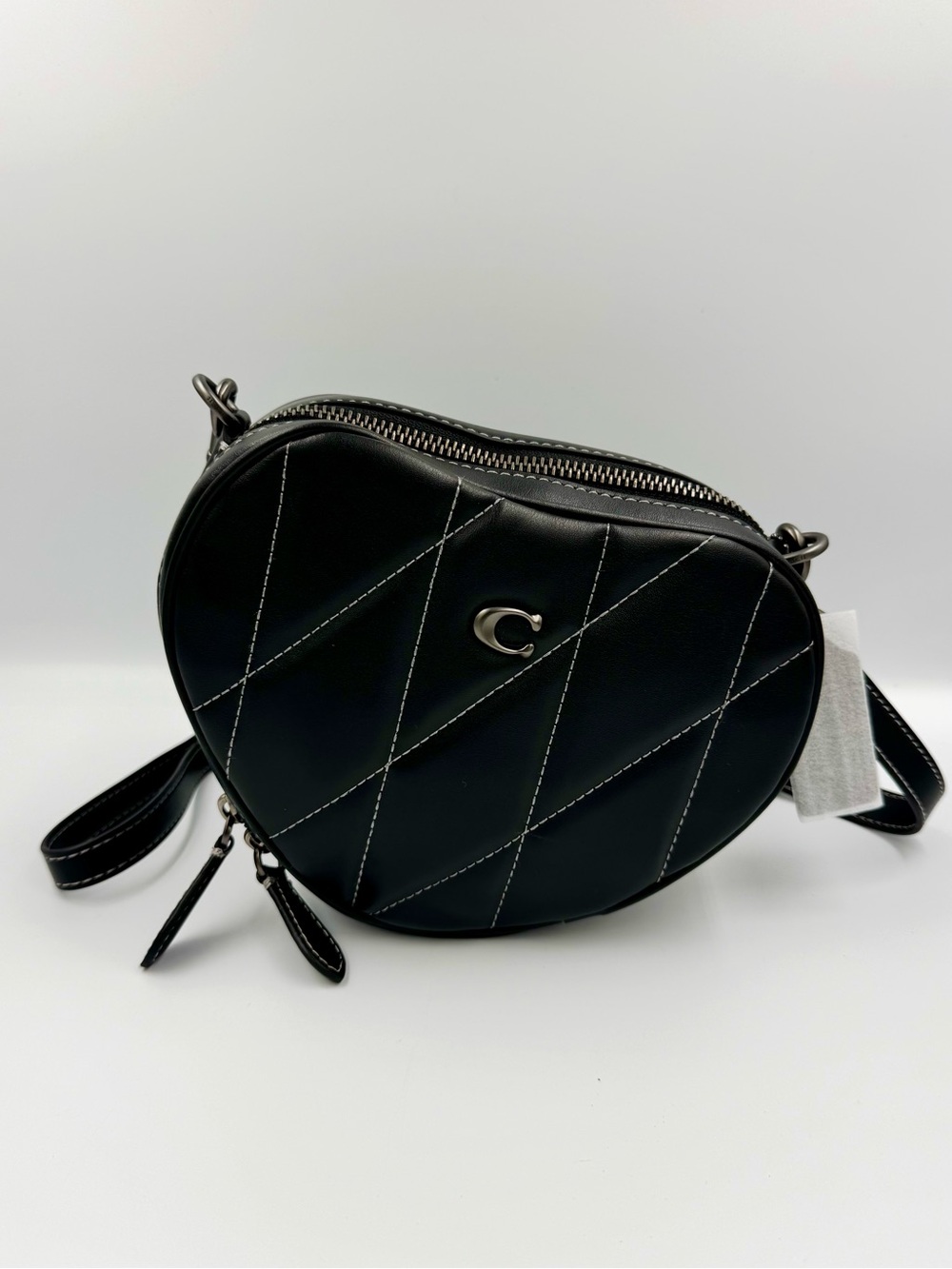 🆕 Limited Coach Heart Crossbody Bag Black Quilted Leather CE725